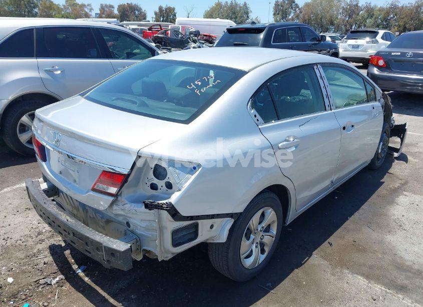 Photo 4 of 2015 Honda Civic LX (VIN 2HGFB2F5XFH512146)