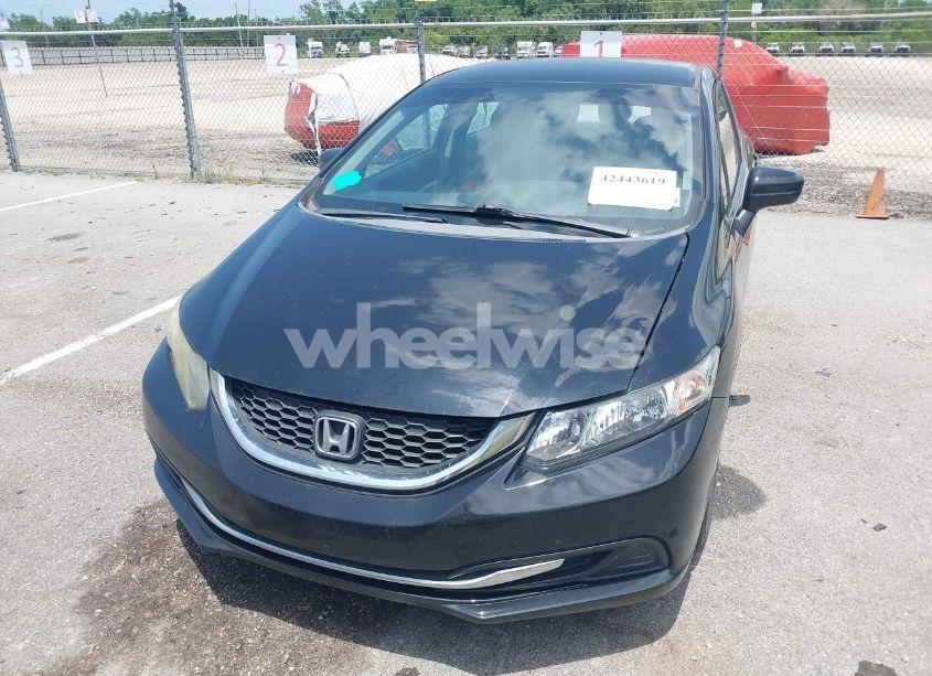 Photo 12 of 2015 Honda Civic LX (VIN 2HGFB2F5XFH515788)