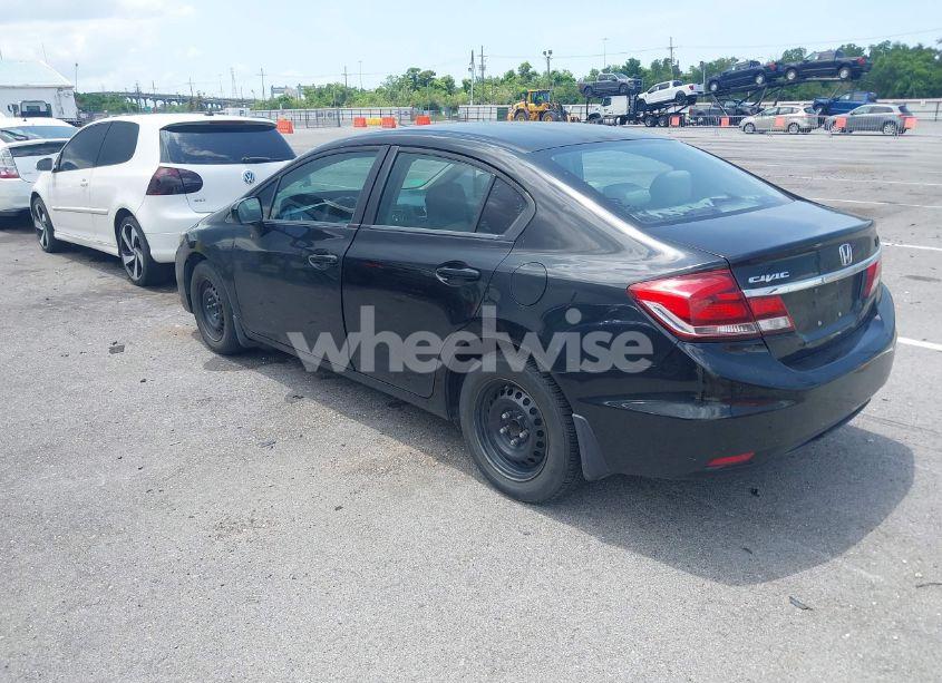 Photo 3 of 2015 Honda Civic LX (VIN 2HGFB2F5XFH515788)