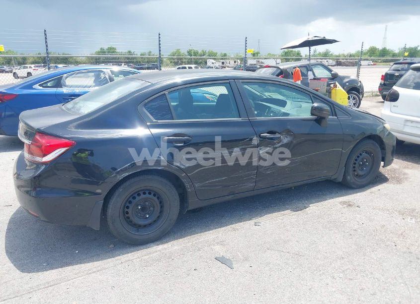 Photo 6 of 2015 Honda Civic LX (VIN 2HGFB2F5XFH515788)