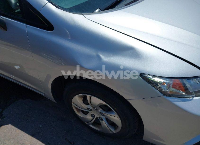 Photo 18 of 2015 Honda Civic LX (VIN 2HGFB2F5XFH528296)