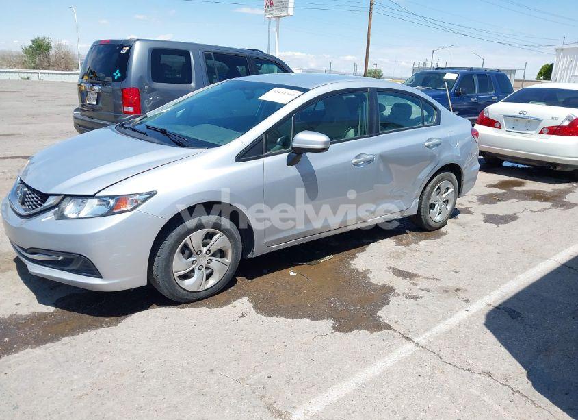 Photo 2 of 2015 Honda Civic LX (VIN 2HGFB2F5XFH528296)