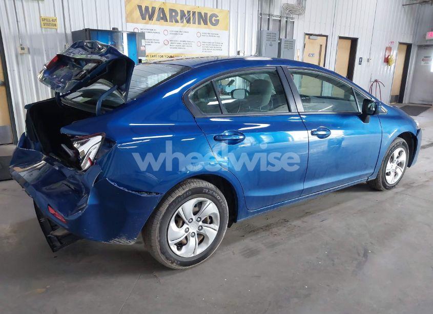 Photo 4 of 2015 Honda Civic LX (VIN 2HGFB2F5XFH541078)