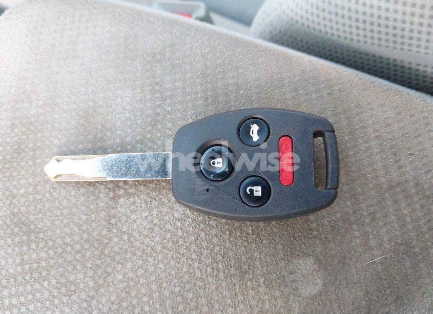 Photo 11 of 2012 Honda Civic HF (VIN 2HGFB2F60CH521605)