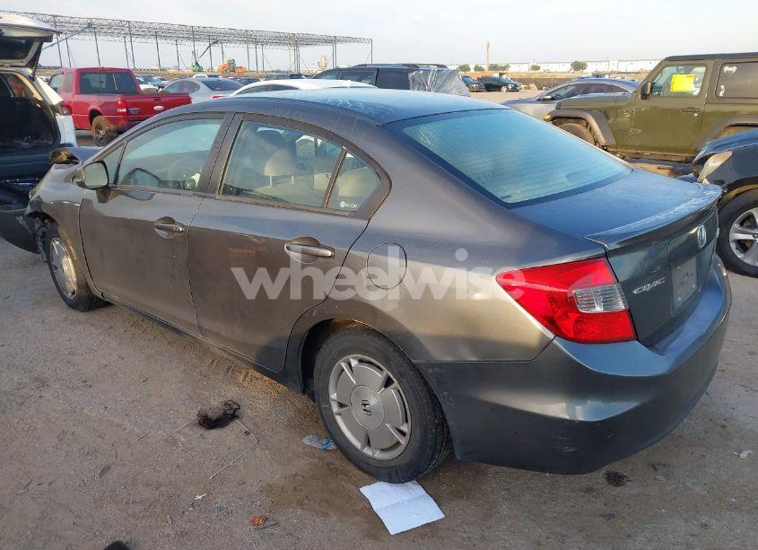 Photo 3 of 2012 Honda Civic HF (VIN 2HGFB2F60CH554393)