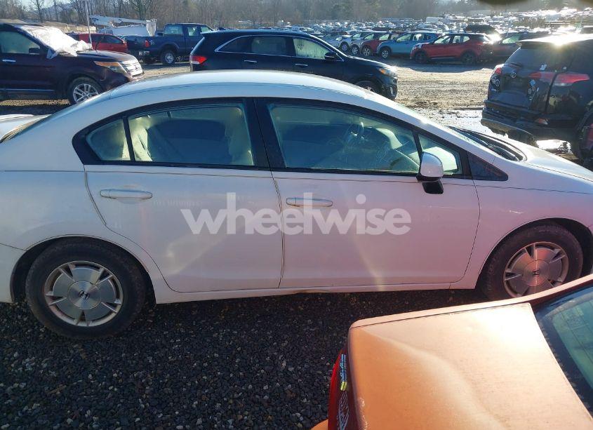 Photo 14 of 2013 Honda Civic HF (VIN 2HGFB2F62DH529299)