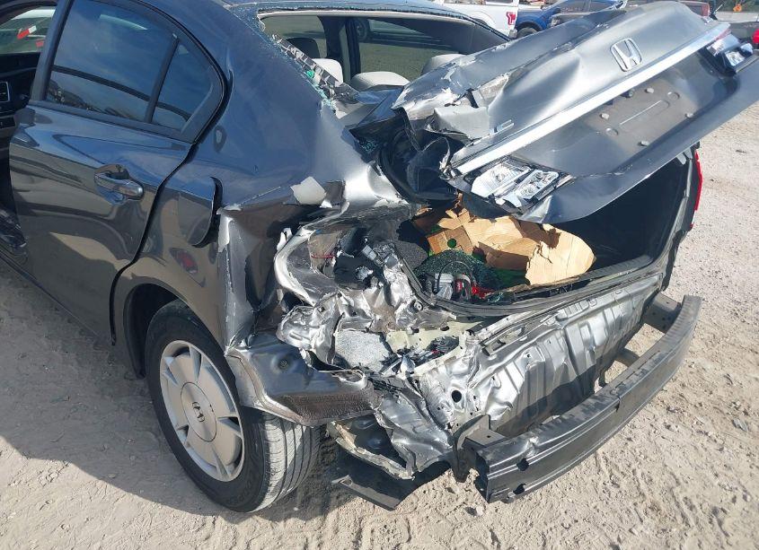 Photo 6 of 2013 Honda Civic HF (VIN 2HGFB2F62DH532767)