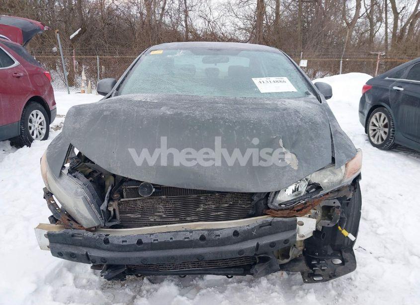 Photo 13 of 2012 Honda Civic SDN HF (VIN 2HGFB2F65CH322520)