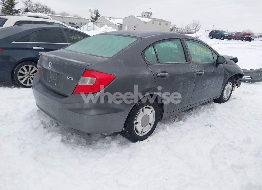 Photo 4 of 2012 Honda Civic SDN HF (VIN 2HGFB2F65CH322520)