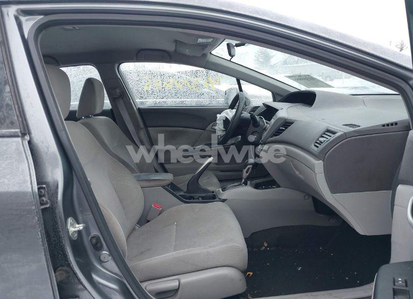 Photo 5 of 2012 Honda Civic SDN HF (VIN 2HGFB2F65CH322520)