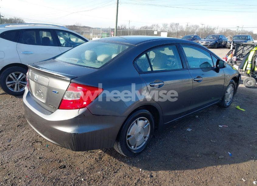 Photo 4 of 2012 Honda Civic HF (VIN 2HGFB2F67CH517633)