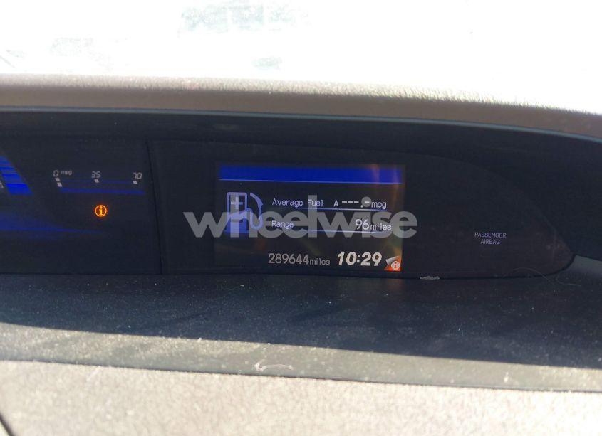 Photo 7 of 2012 Honda Civic HF (VIN 2HGFB2F67CH517633)