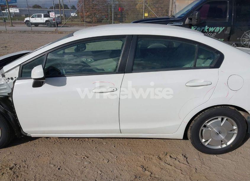 Photo 14 of 2012 Honda Civic HF (VIN 2HGFB2F67CH550308)