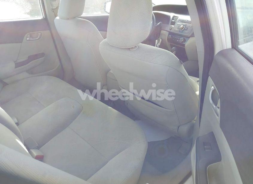 Photo 8 of 2012 Honda Civic HF (VIN 2HGFB2F67CH550308)