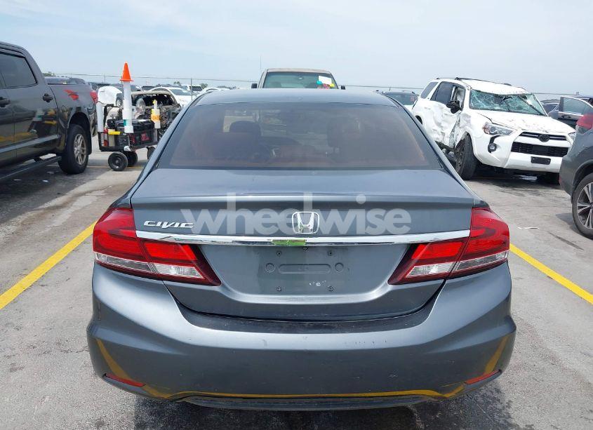 Photo 17 of 2013 Honda Civic HF (VIN 2HGFB2F69DH557861)
