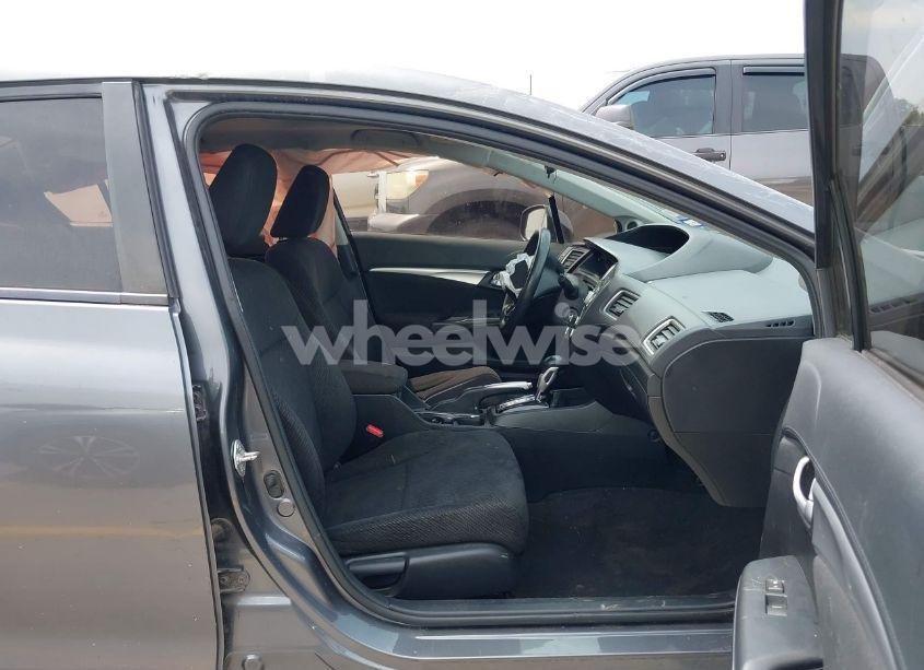 Photo 5 of 2013 Honda Civic HF (VIN 2HGFB2F69DH557861)