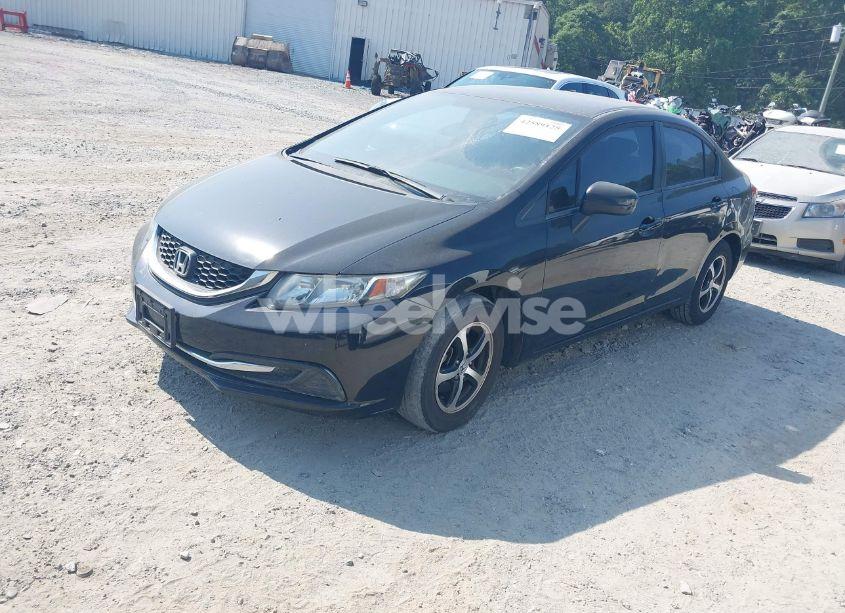 Photo 2 of 2015 Honda Civic SE (VIN 2HGFB2F70FH543150)