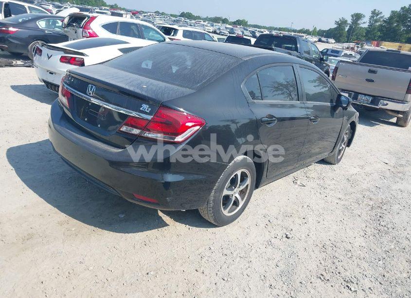 Photo 4 of 2015 Honda Civic SE (VIN 2HGFB2F70FH543150)