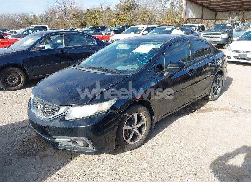 Photo 2 of 2015 Honda Civic SE (VIN 2HGFB2F70FH564810)