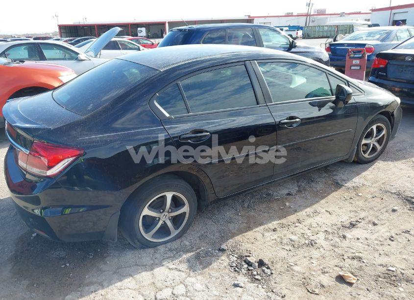 Photo 4 of 2015 Honda Civic SE (VIN 2HGFB2F70FH564810)
