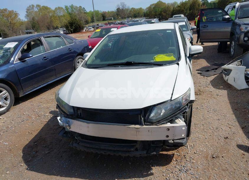 Photo 13 of 2015 Honda Civic SE (VIN 2HGFB2F70FH565147)