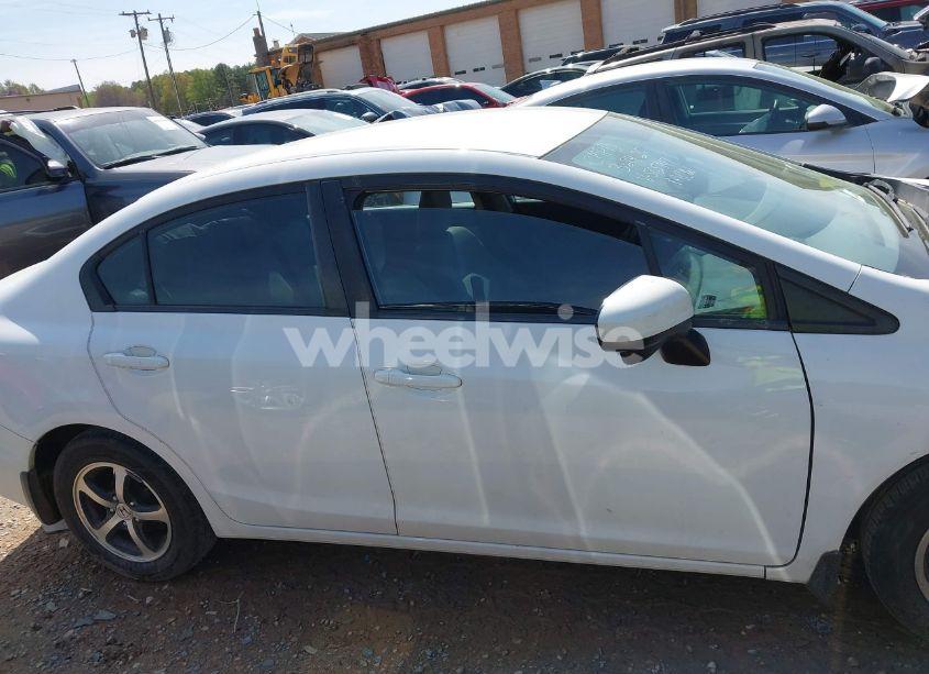 Photo 14 of 2015 Honda Civic SE (VIN 2HGFB2F70FH565147)