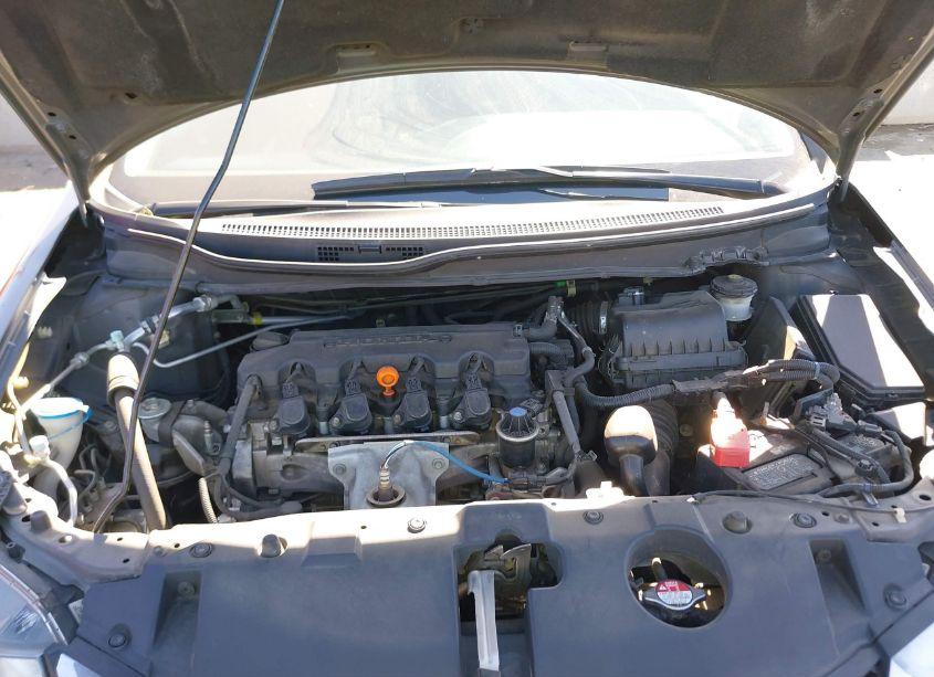 Photo 10 of 2015 Honda Civic SE (VIN 2HGFB2F71FH553105)