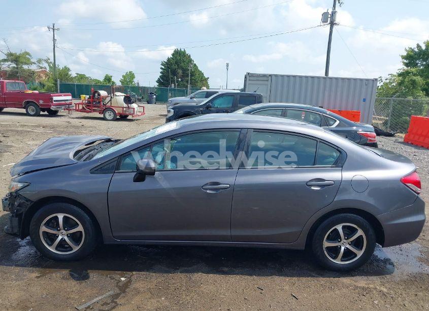 Photo 15 of 2015 Honda Civic SE (VIN 2HGFB2F72FH543635)
