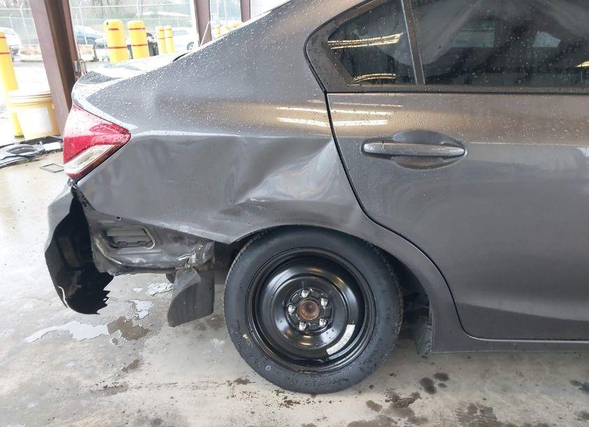 Photo 6 of 2015 Honda Civic SE (VIN 2HGFB2F73FH521658)