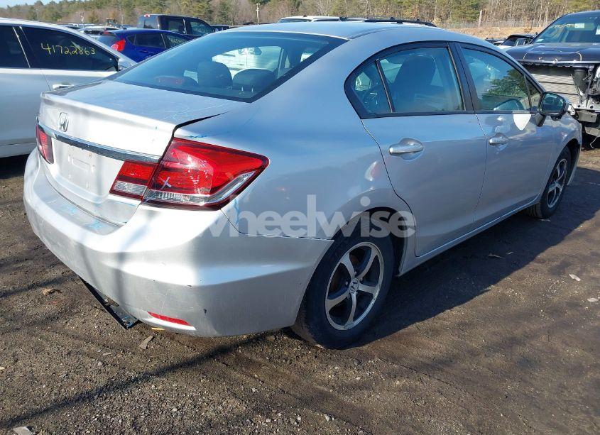 Photo 4 of 2015 Honda Civic SE (VIN 2HGFB2F75FH508295)