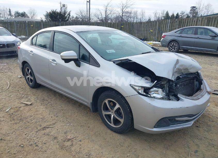 2015 Honda Civic SE (VIN 2HGFB2F75FH566777) main photo