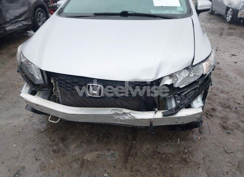 Photo 6 of 2015 Honda Civic SE (VIN 2HGFB2F78FH550556)
