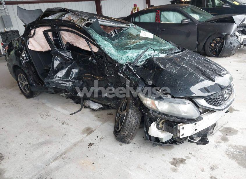 2015 Honda Civic SE (VIN 2HGFB2F79FH509109) main photo