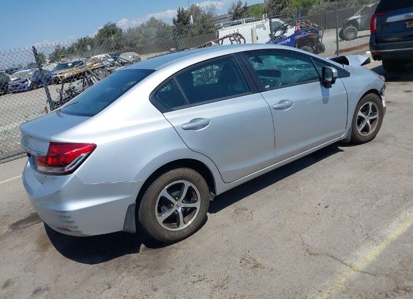 Photo 4 of 2015 Honda Civic SE (VIN 2HGFB2F79FH543129)