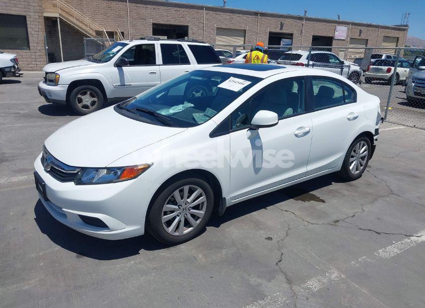 Photo 2 of 2012 Honda Civic EX (VIN 2HGFB2F80CH520990)