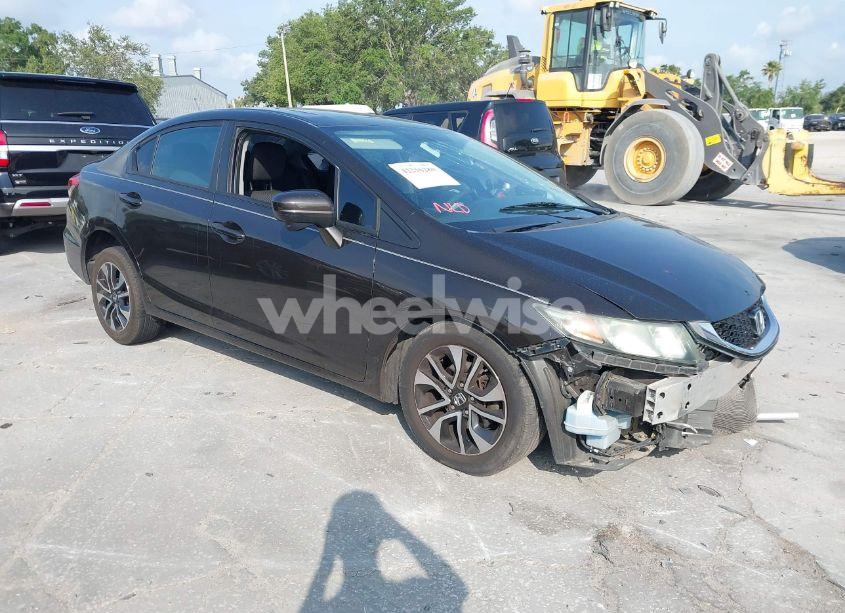 2014 Honda Civic EX (VIN 2HGFB2F81EH555640) main photo