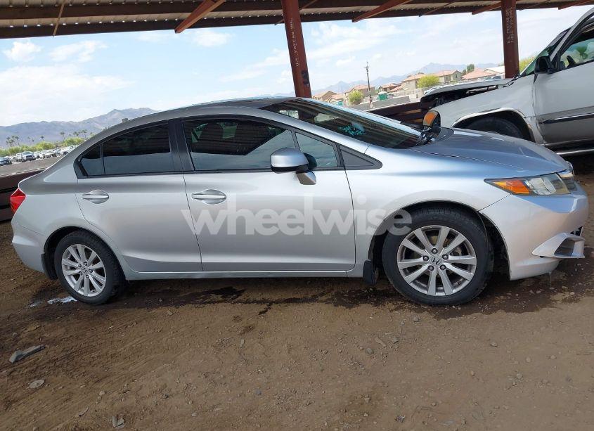 Photo 13 of 2012 Honda Civic EX (VIN 2HGFB2F82CH522594)