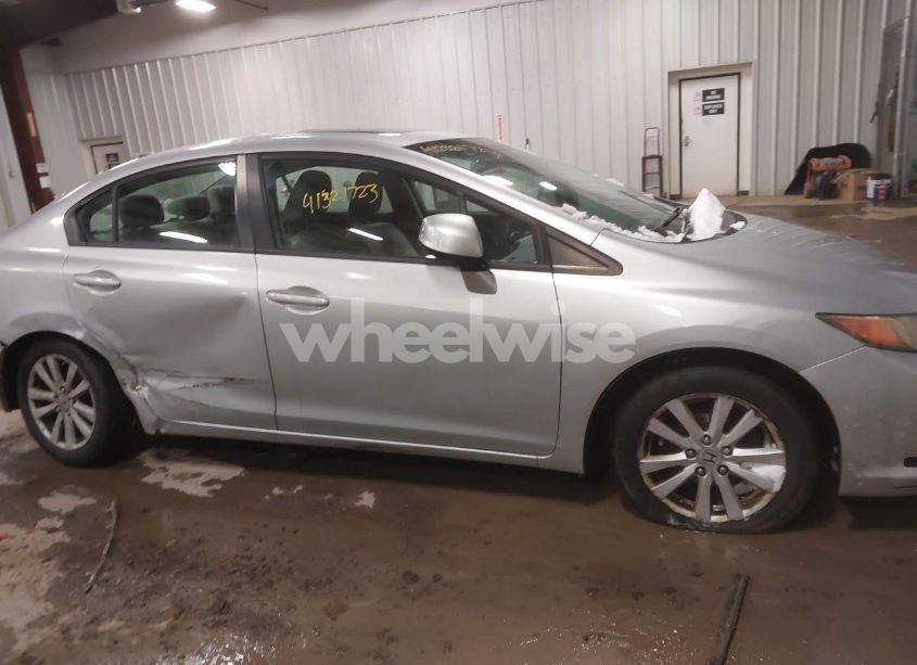 Photo 14 of 2012 Honda Civic EX (VIN 2HGFB2F82CH544577)
