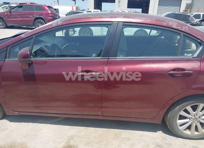 Photo 14 of 2012 Honda Civic EX (VIN 2HGFB2F82CH546524)