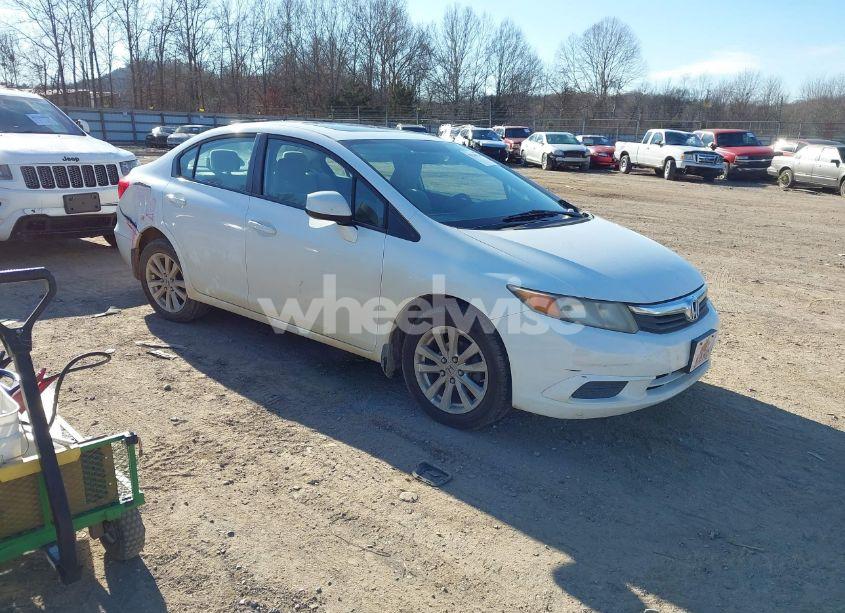 2012 Honda Civic EX (VIN 2HGFB2F82CH549181) main photo