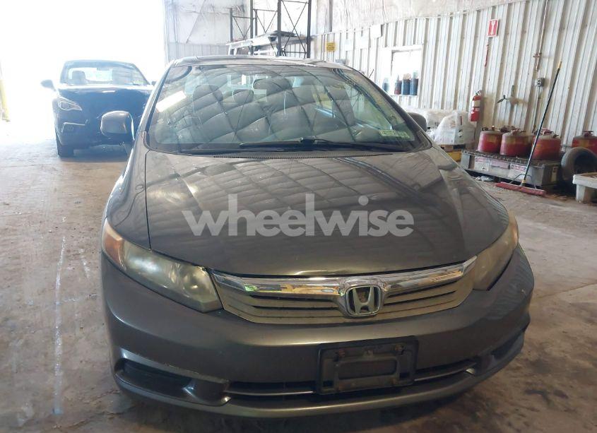 Photo 12 of 2012 Honda Civic EX (VIN 2HGFB2F82CH552355)