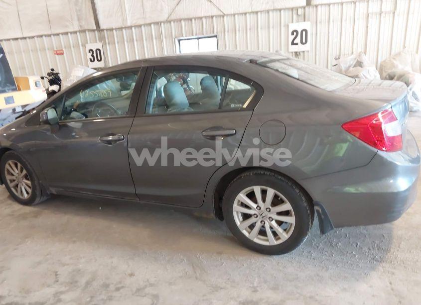 Photo 14 of 2012 Honda Civic EX (VIN 2HGFB2F82CH552355)