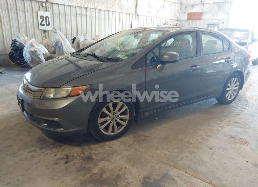 Photo 2 of 2012 Honda Civic EX (VIN 2HGFB2F82CH552355)