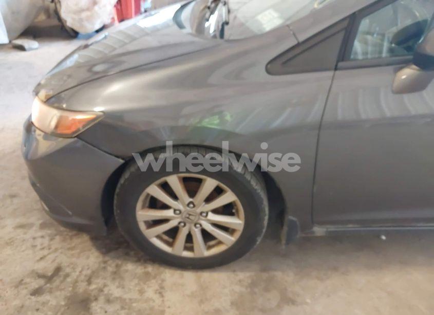 Photo 6 of 2012 Honda Civic EX (VIN 2HGFB2F82CH552355)