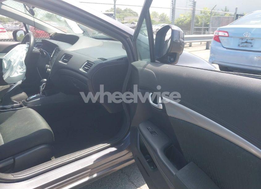 Photo 5 of 2014 Honda Civic EX (VIN 2HGFB2F82EH535624)