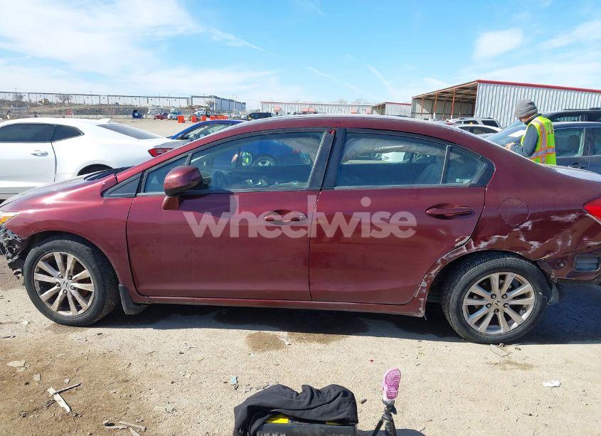 Photo 14 of 2012 Honda Civic EX (VIN 2HGFB2F83CH591794)