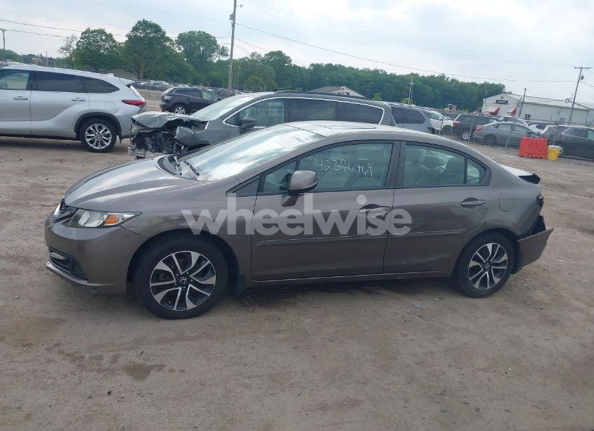 Photo 14 of 2013 Honda Civic EX (VIN 2HGFB2F83DH505918)