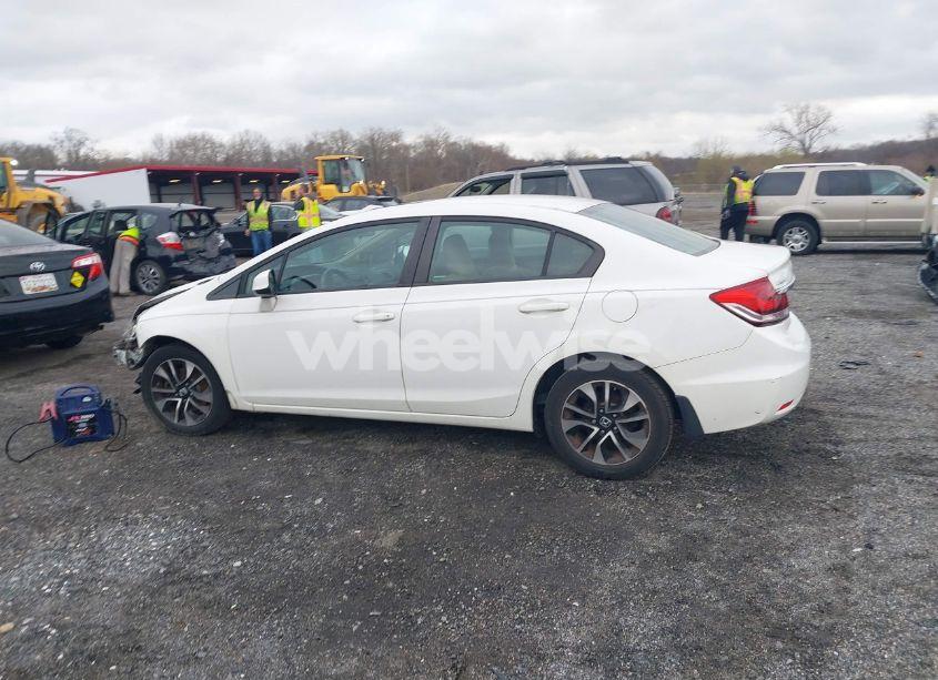 Photo 14 of 2013 Honda Civic EX (VIN 2HGFB2F83DH531628)