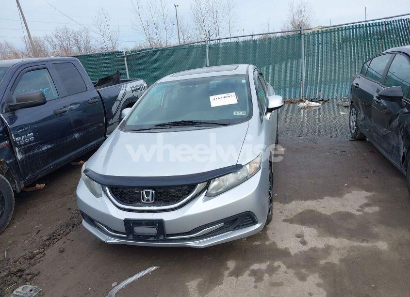 Photo 12 of 2013 Honda Civic EX (VIN 2HGFB2F83DH558327)