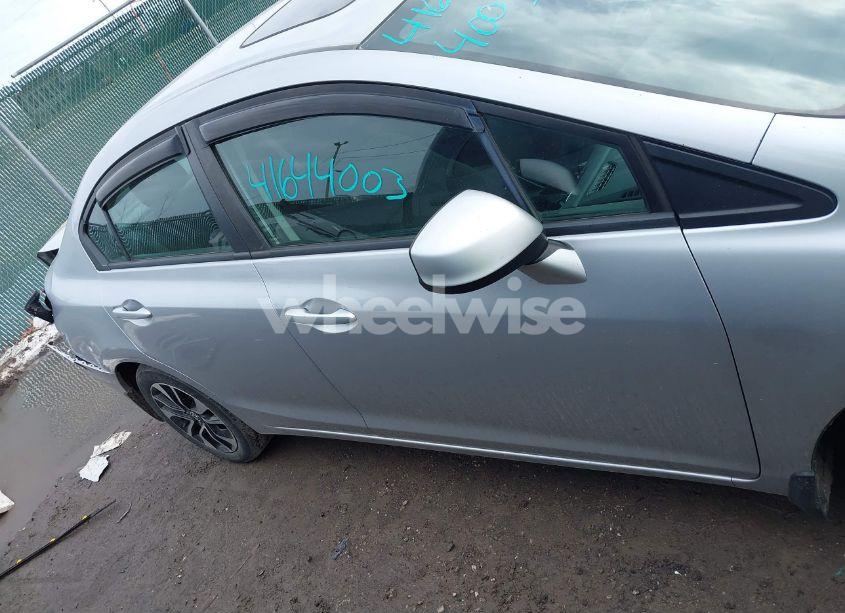 Photo 13 of 2013 Honda Civic EX (VIN 2HGFB2F83DH558327)